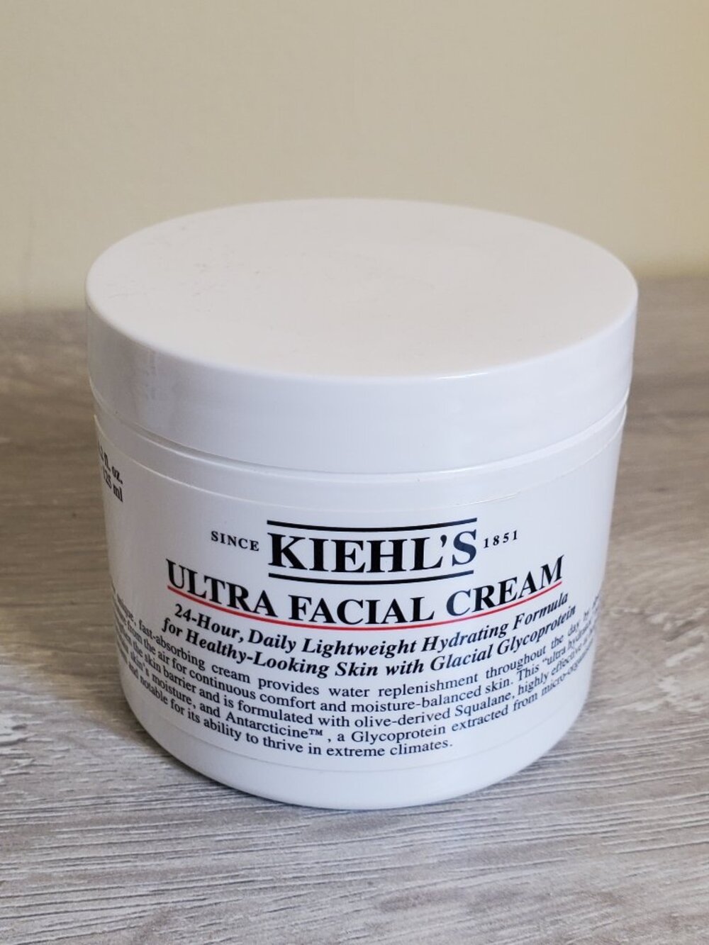 Kiehl's Ultra Facial Cream 4.2 fl. oz. Brand new